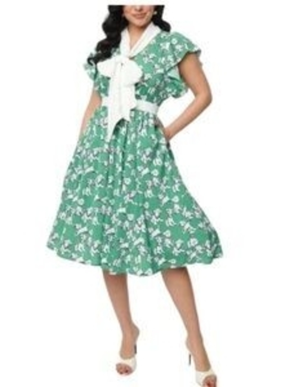 Unique Vintage Green Floral Dress with White Bow